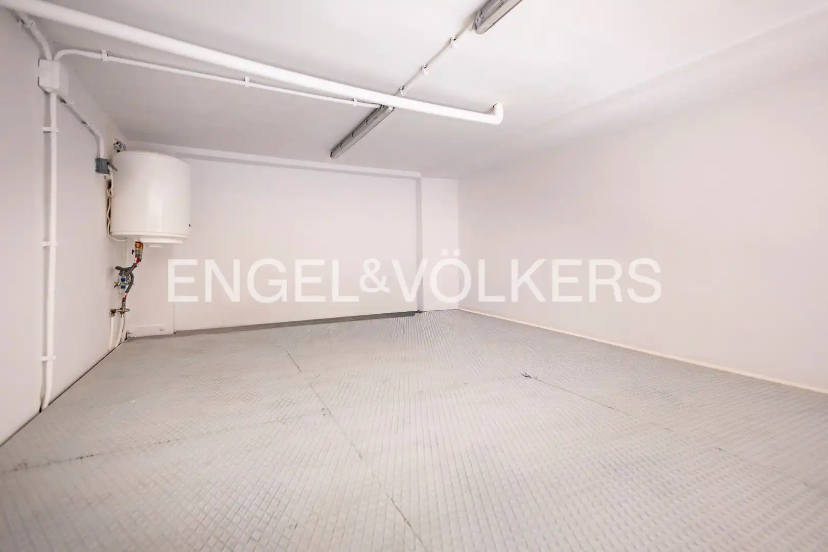 Apartments for sale in Sant Cugat del Vallès  with Air Conditioner, Heating and Private garden
