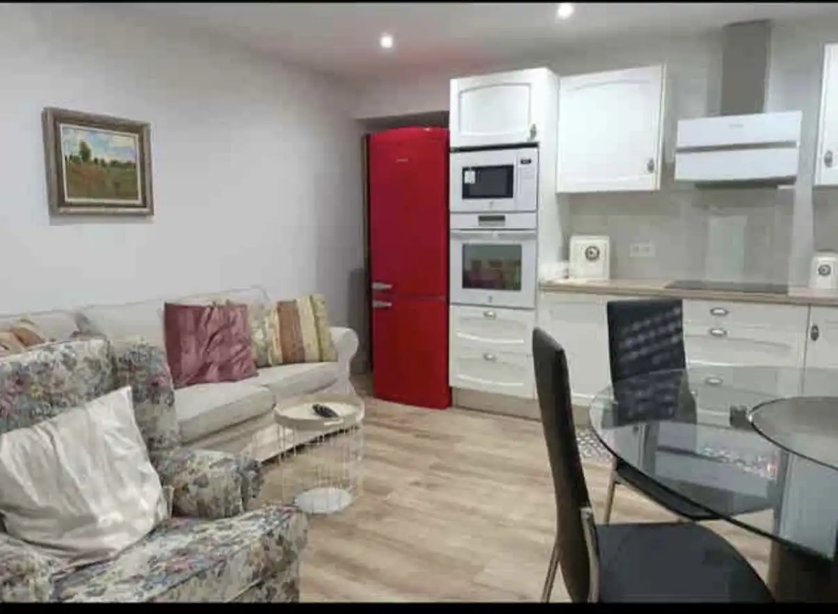 Cuina de Casa o xalet en venda en Mansilla Mayor amb Aire condicionat, Jardí privat i Parquet