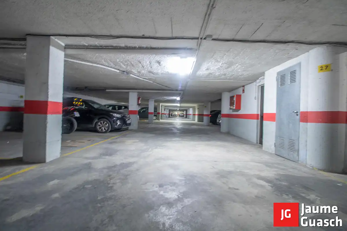 Parking of Flat for sale in Torredembarra  with Air Conditioner, Heating and Terrace