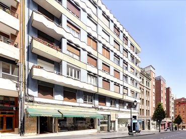 Flat with lift to rent in Oviedo - CL FONCALADA 7