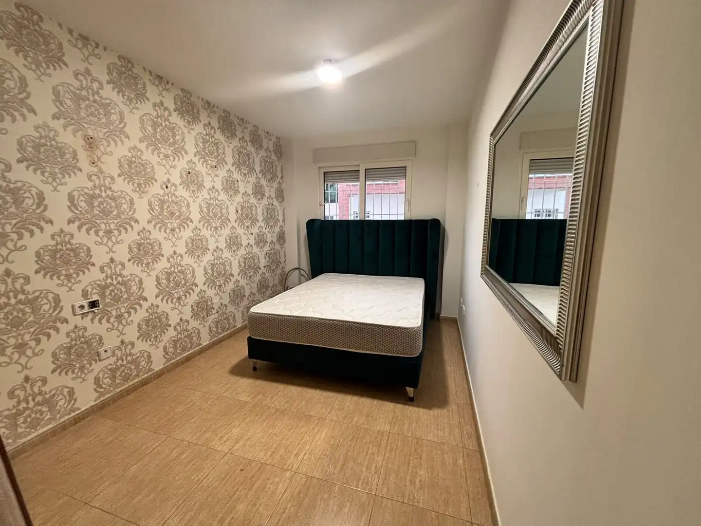 Habitación de Piso en venta en Murcia con Aire acondicionado, Trastero y Amueblado