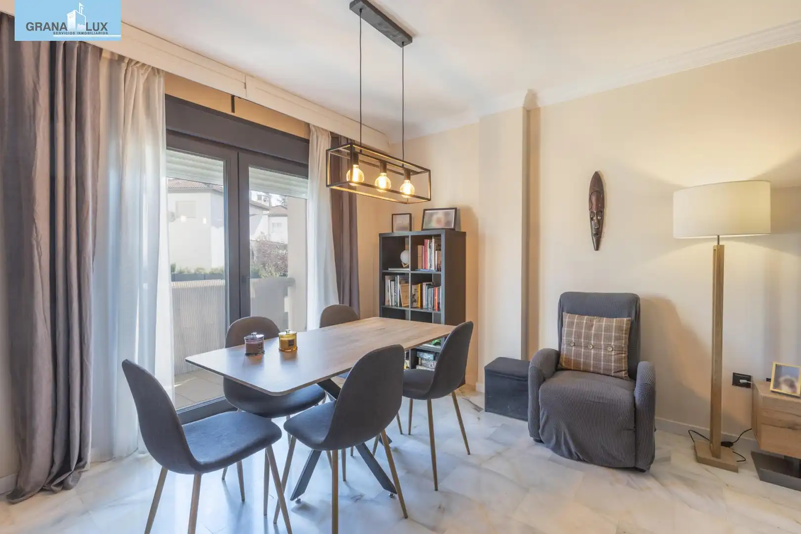 Mini appartamento con terrazza in vendita a 1 Avenida Casa Grande #1, imagen 3