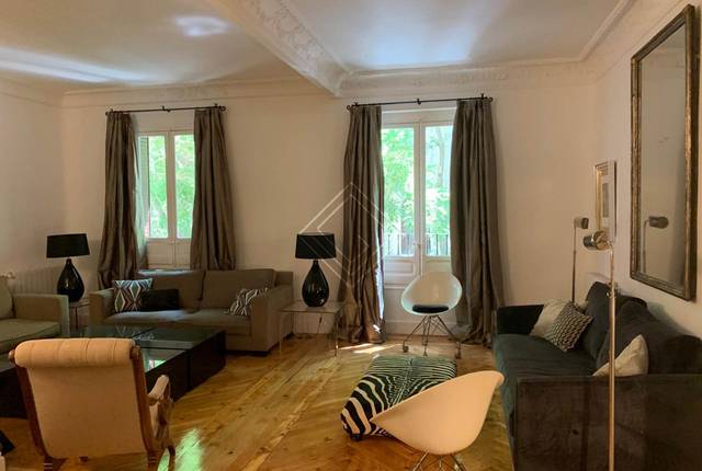 Piso en Alquiler en Recoletos