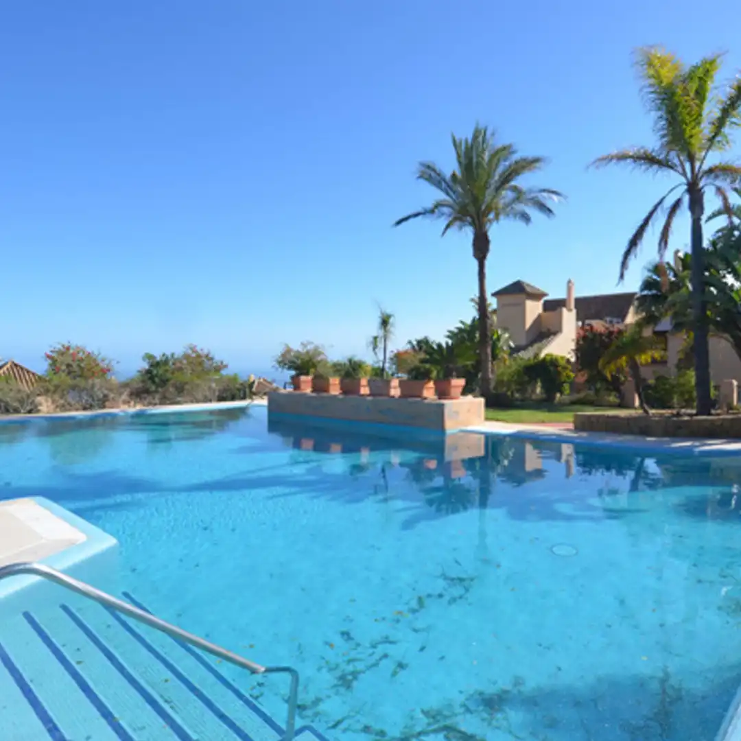 Ático con piscina en venta en Arroyo de la Miel
