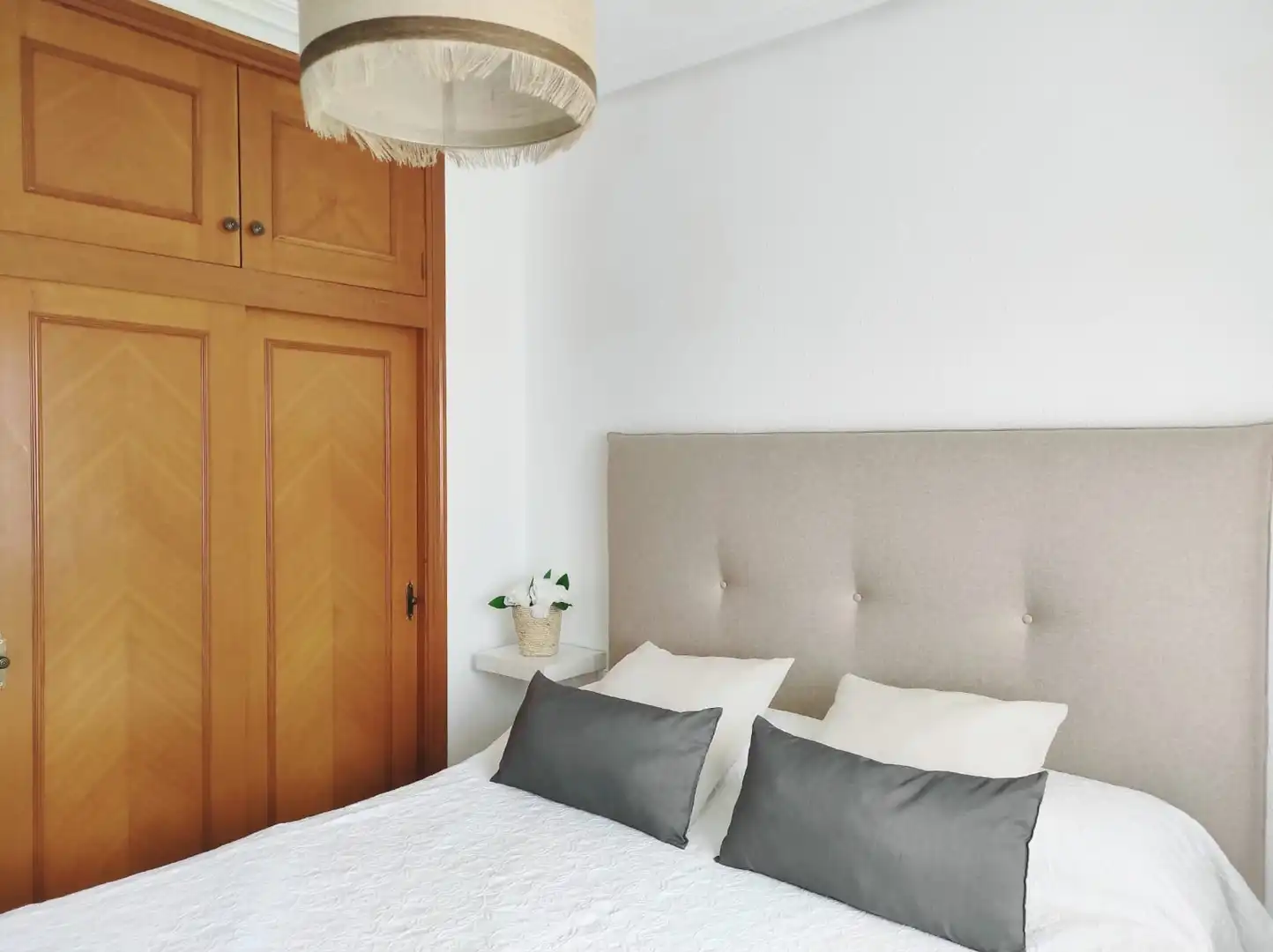 Habitación de Apartamento de alquiler en Pilar de la Horadada con Aire acondicionado, Calefacción y Terraza