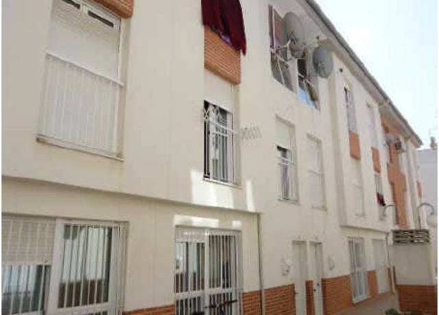 Casa adosada en Venta en  Dali, 9 en Santomera