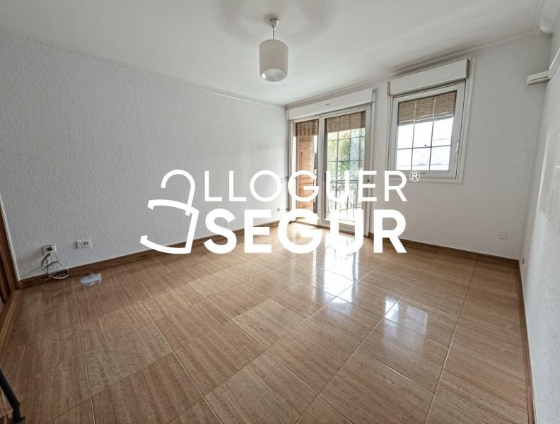 Bedroom of Flat to rent in Sabadell  with Air Conditioner and Heating