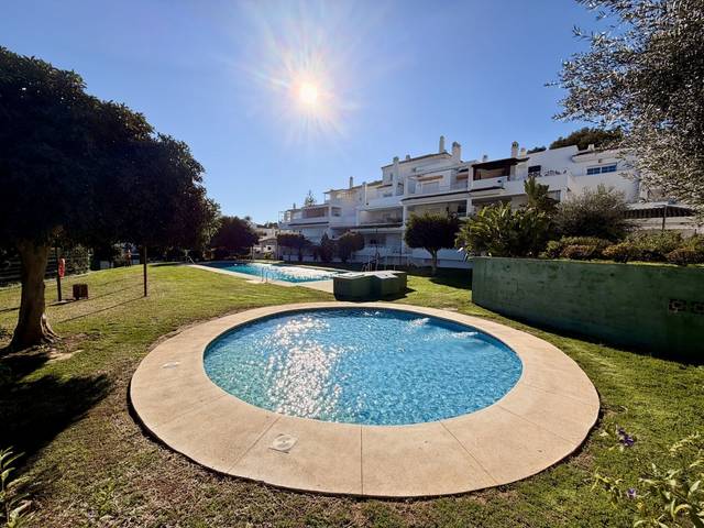 Apartamento en Venta en Urbanización Golf Río Real, 130A en Río Real