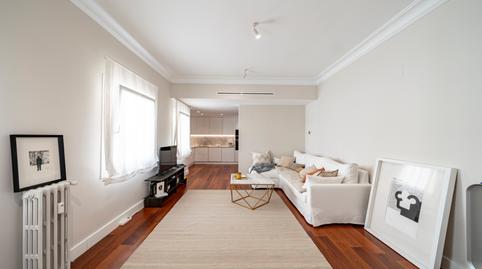 Foto 5 de Pis en venda a Paseo de la Reina Cristina, Jerónimos, Madrid