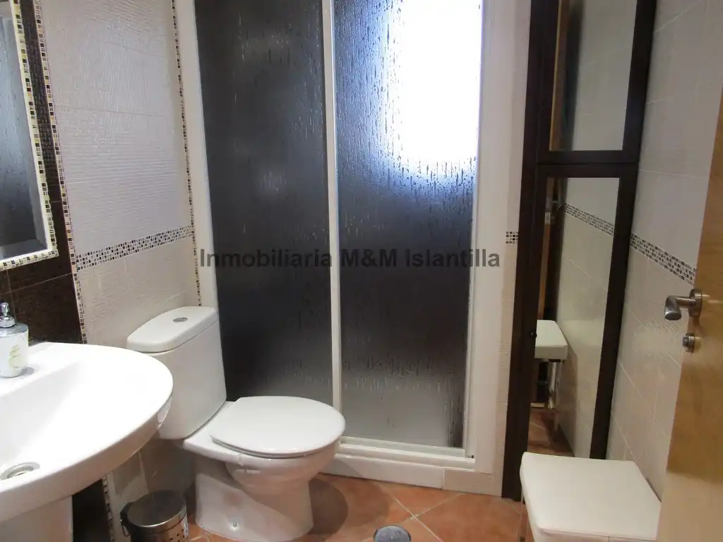 Baño de Casa o chalet en venta en Ayamonte con Jardín privado, Terraza y Amueblado