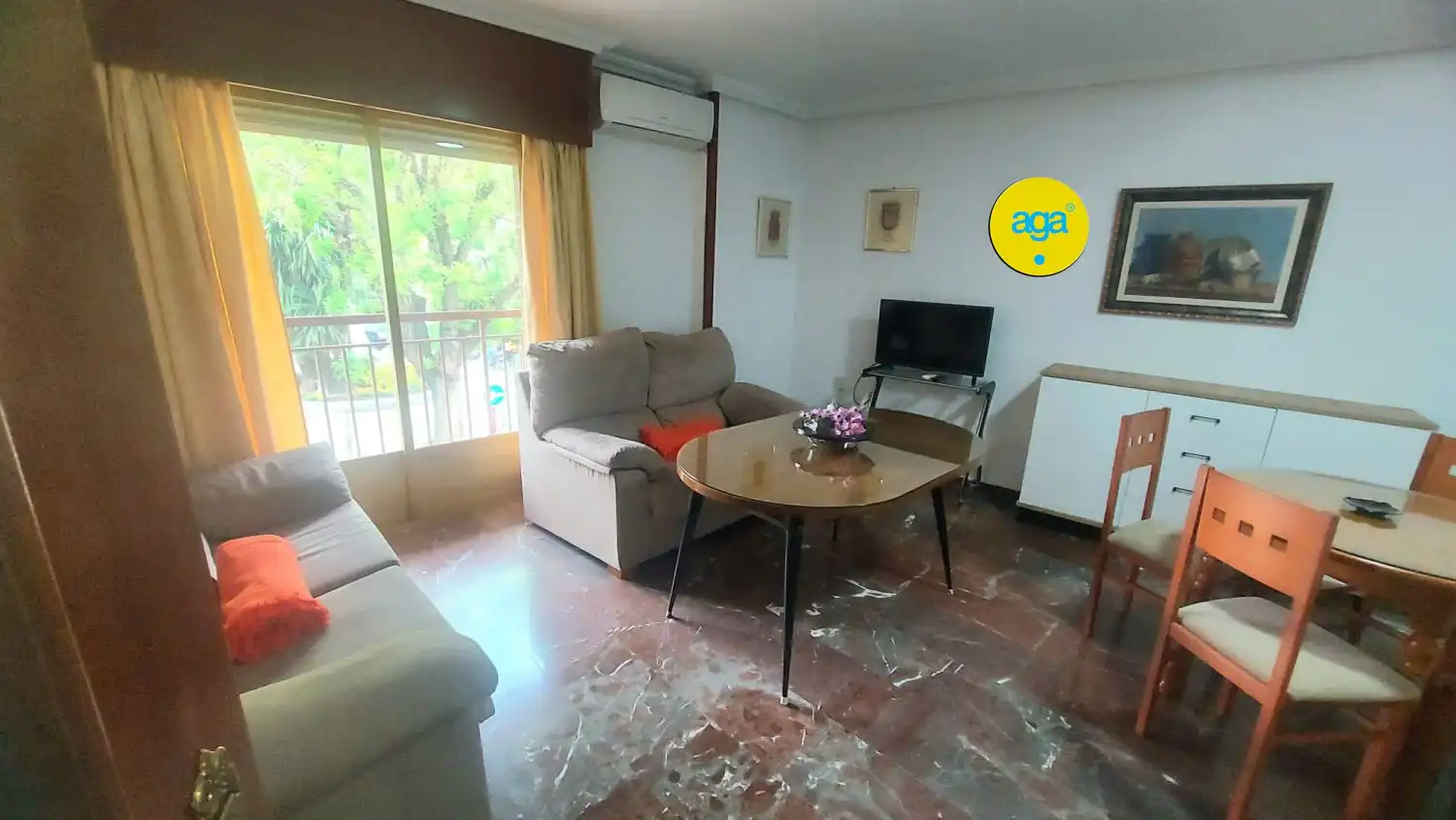 Sala de estar de Piso en venta en Jaén con Aire acondicionado y Balcón