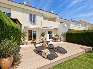 Adosado con piscina en alquiler en SIRIO-NVA ANDALUCIA F 148