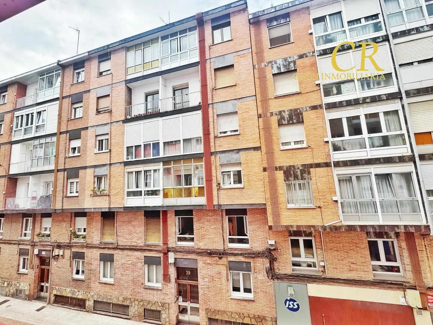 Vista exterior de Piso en venta en Gijón  con Calefacción, Terraza y Amueblado