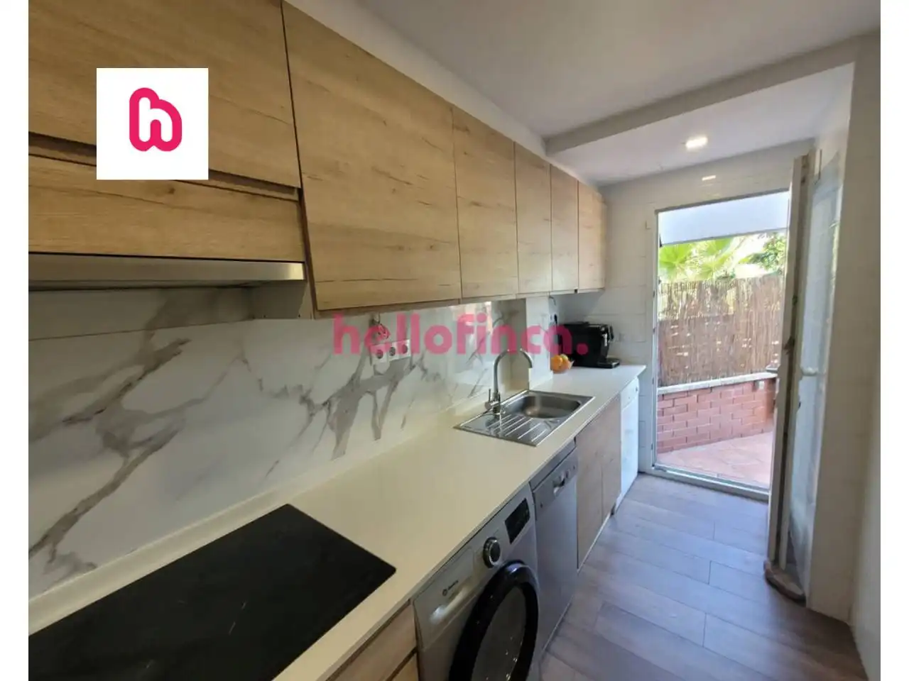 Kitchen of Flat for sale in Vilanova i la Geltrú  with Air Conditioner, Heating and Private garden