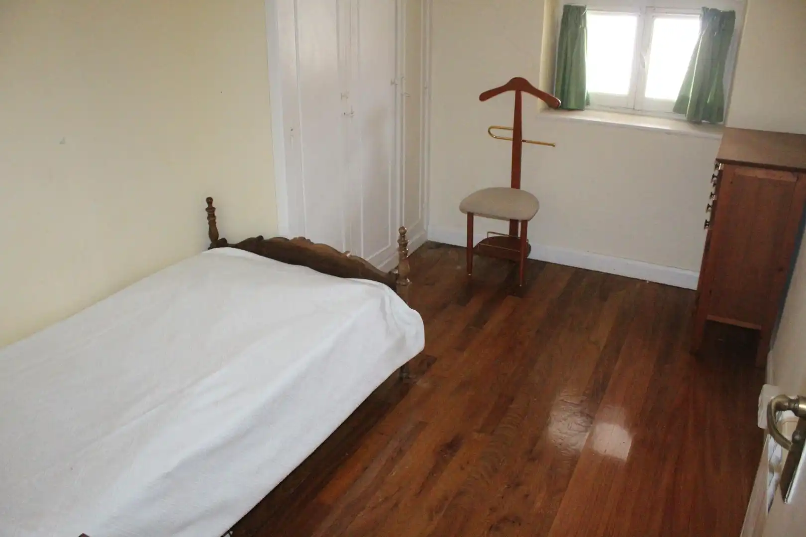 Dormitori de Casa o xalet en venda en Donostia - San Sebastián  amb Aire condicionat, Calefacció i Traster