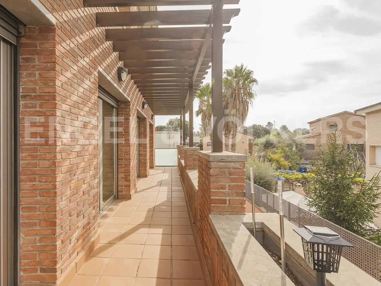Terrassa de Casa o xalet en venda en Viladecavalls amb Aire condicionat, Calefacció i Piscina
