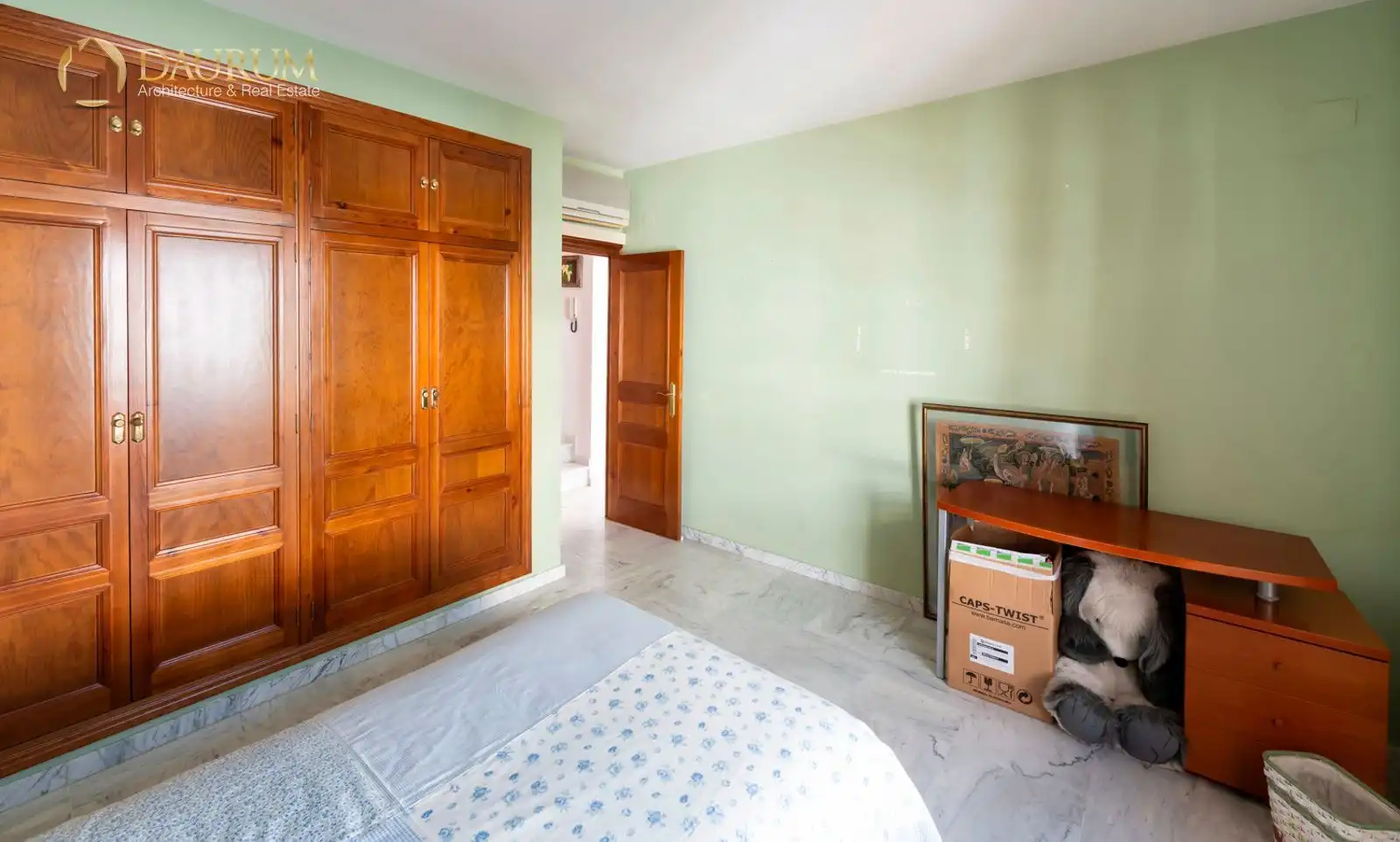 Dormitori de Casa o xalet en venda en Alcalá de Guadaira amb Aire condicionat, Calefacció i Terrassa