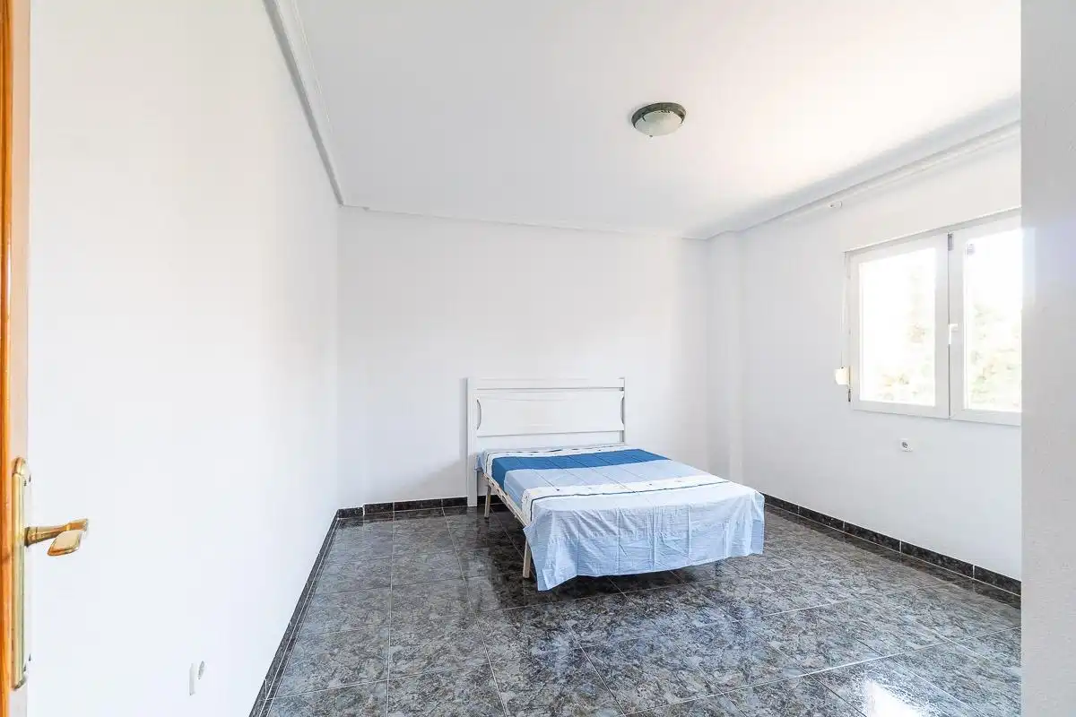 Habitación de Casa adosada en venta en Orihuela