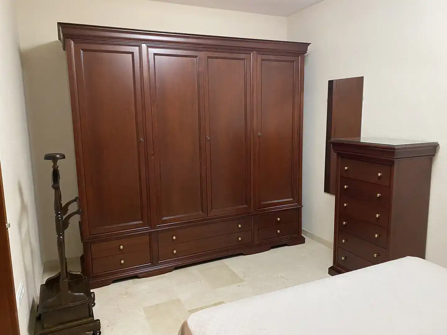 Schlafzimmer von Wohnung zur Miete in Centro