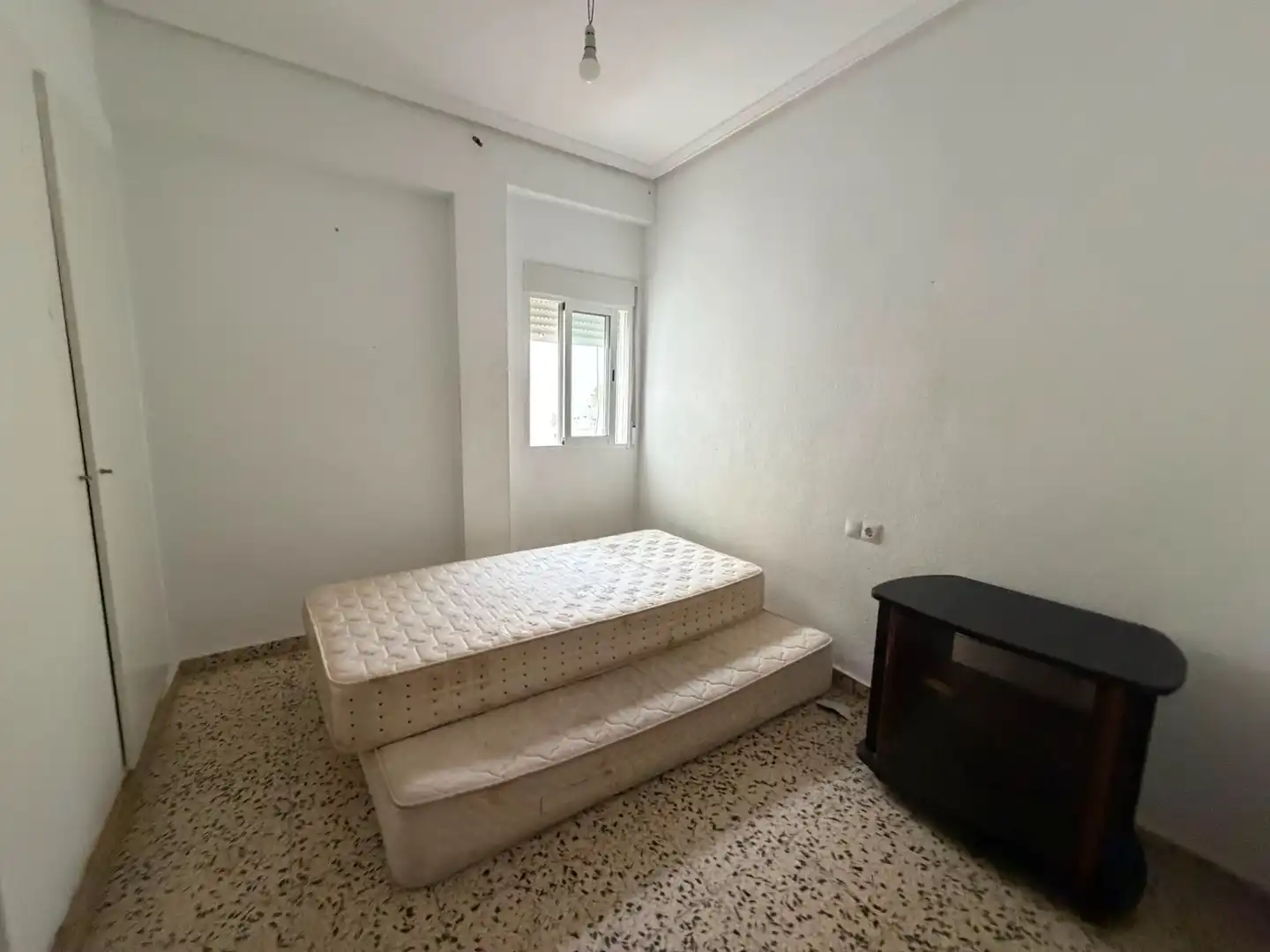 Bedroom of Flat for sale in Torrent  with Balcony and Internet