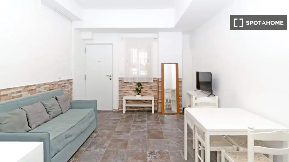 Living room of Flat for rent in Valencia  with Air Conditioner, Heating and Furnished