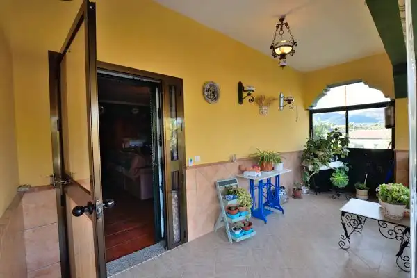 Casa rústica amb piscina en venda a Arriate, imagen 9