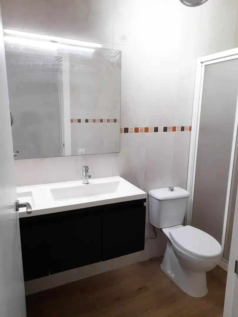Baño de Planta baja de alquiler en Canet de Mar con Parquet