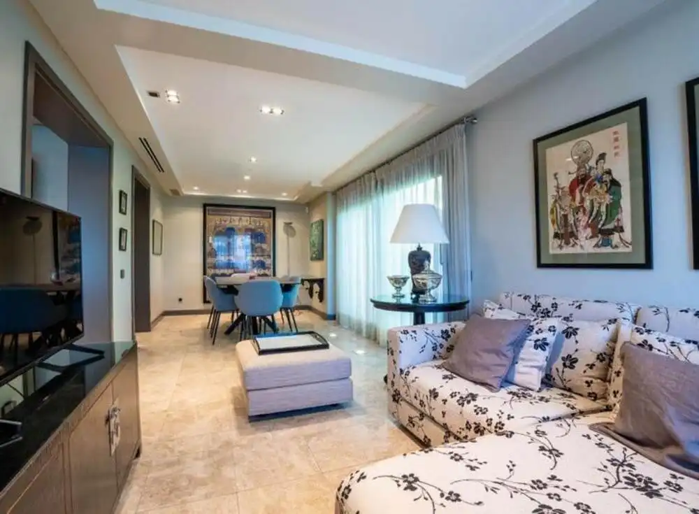 Sala de estar de Casa o chalet de alquiler en Estepona con Aire acondicionado, Jardín privado y Terraza