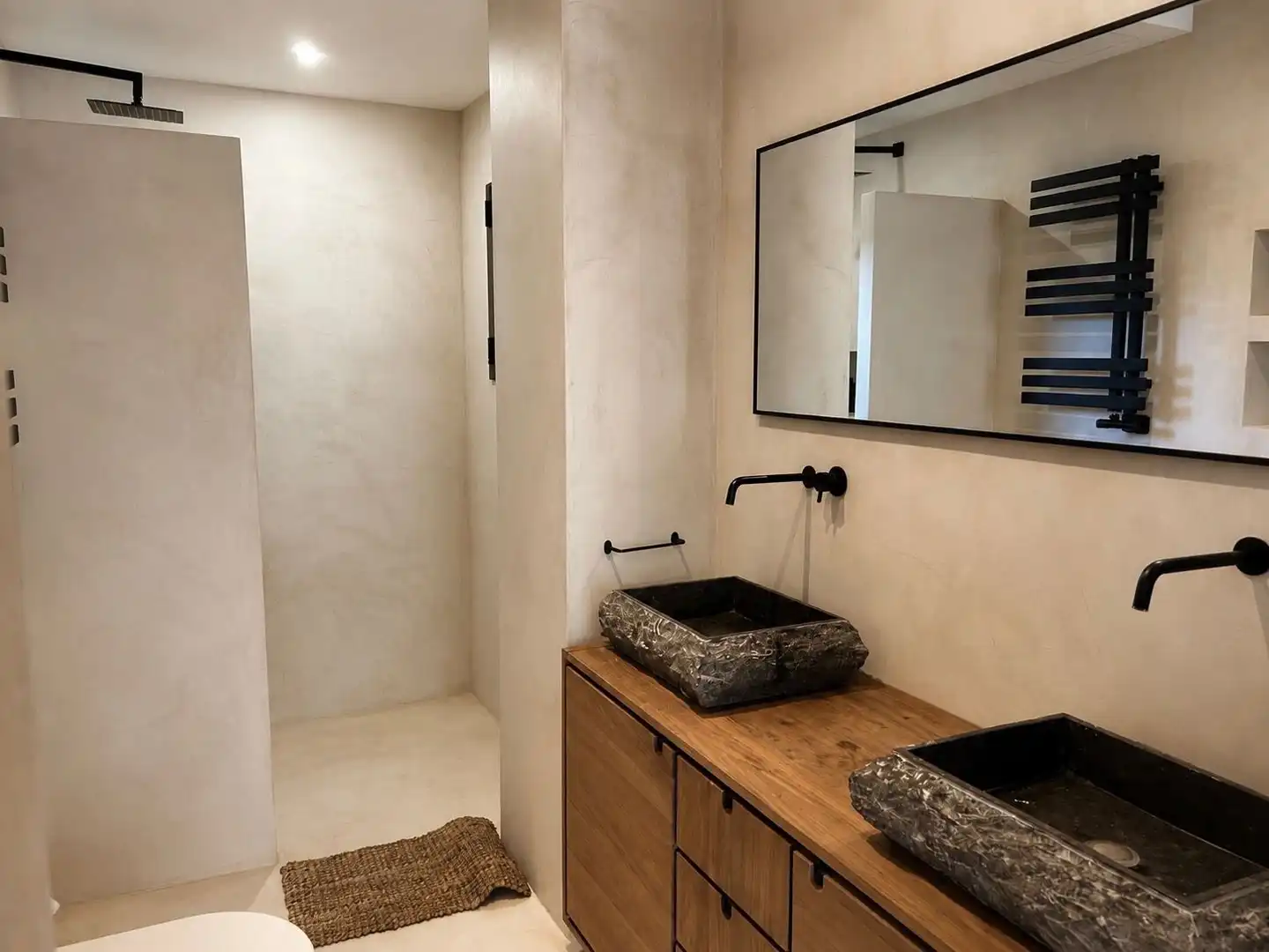 Baño de Casa o chalet de alquiler en Sant Just Desvern con Aire acondicionado, Calefacción y Terraza
