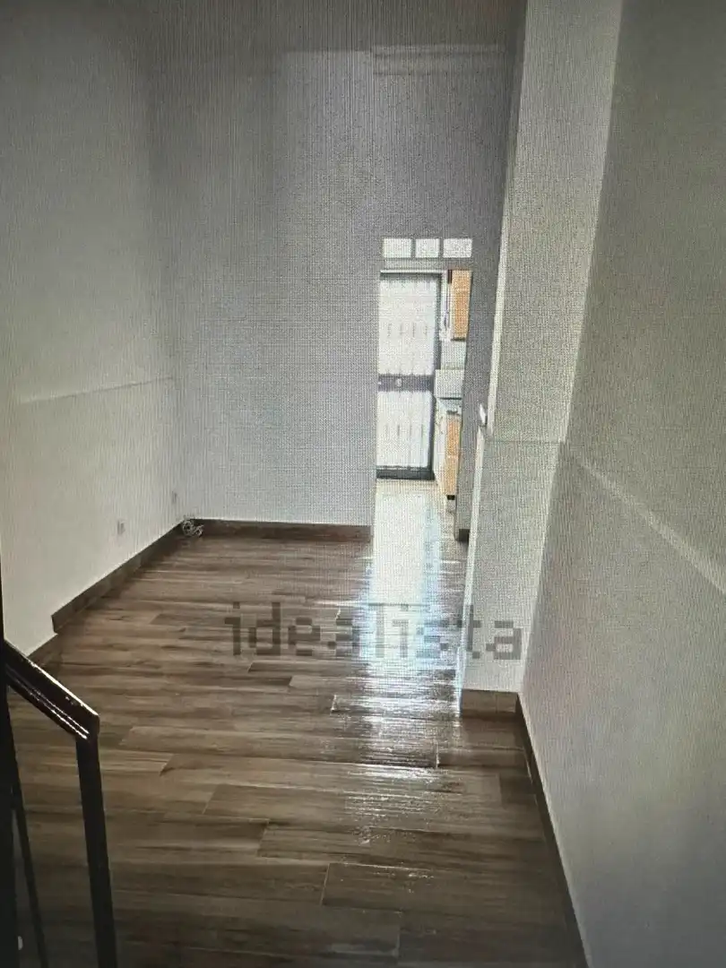 Houses for sale in Sevilla  with Terrace and Balcony