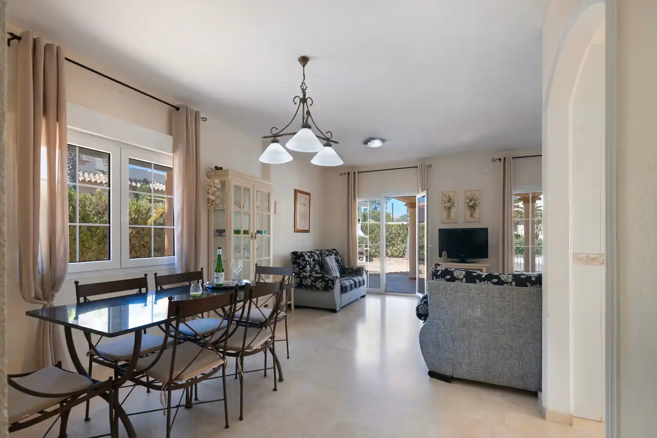 Sala de estar de Casa o chalet de alquiler en Islantilla con Aire acondicionado, Calefacción y Jardín privado