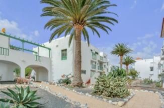 Exterior view of Apartment for sale in Antigua  with Private garden and Community pool