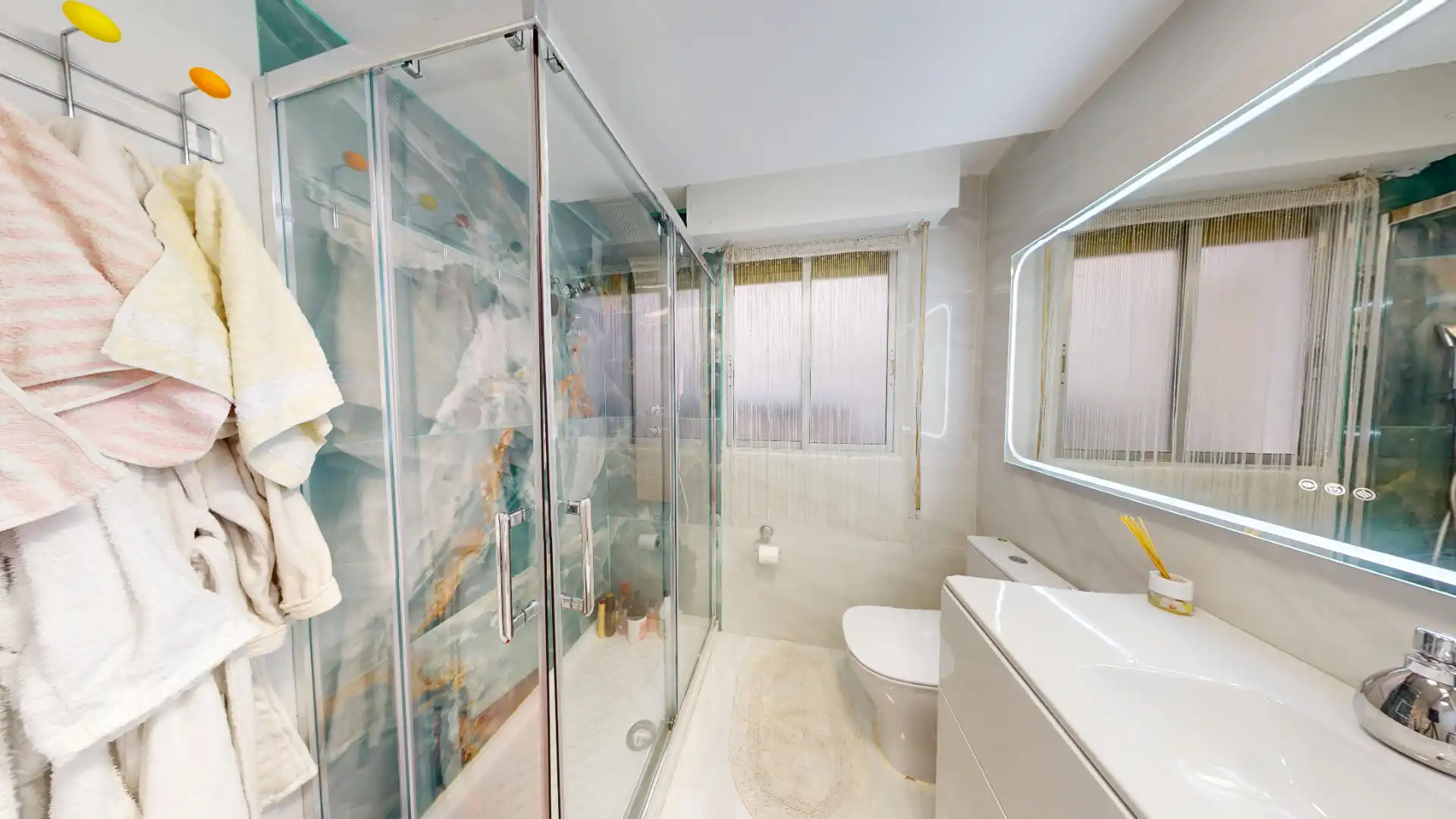 Bathroom of Flat for sale in Alicante / Alacant  with Air Conditioner, Private garden and Terrace