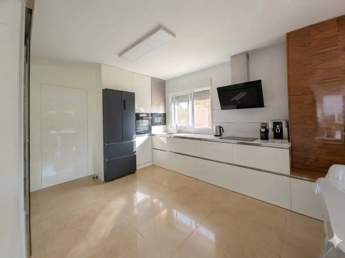 Cocina de Casa o chalet en venta en Molina de Segura con Aire acondicionado, Calefacción y Jardín privado