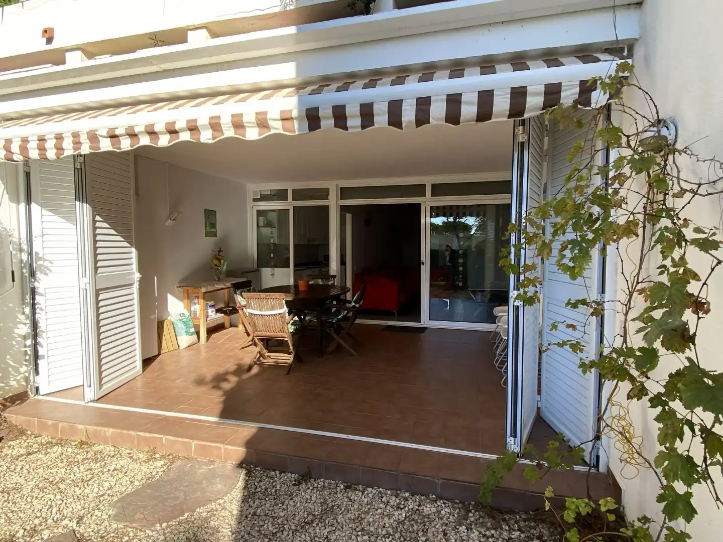 Appartement compact avec piscine à vendre à Carrer Lliris 7