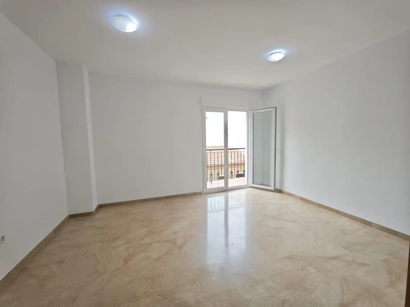 Appartement avec terrasse à louer à Calle Calle Condestable Zaragoza, imagen 2