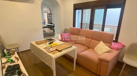 Foto 4 de Casa adosada en venta en Sanlúcar la Mayor, Sevilla