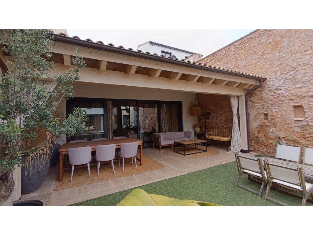 House or chalet for sale in Benifaió