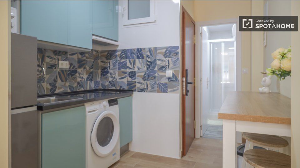 Flat to rent in Bellas Vistas