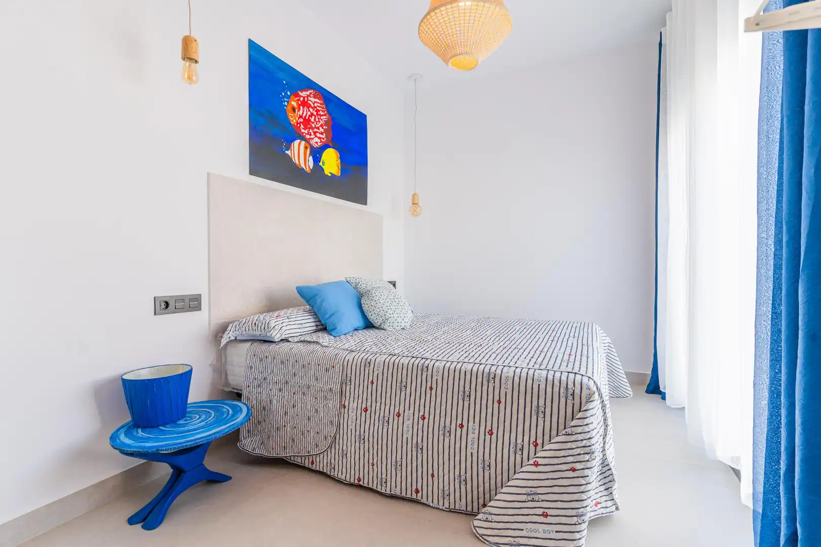 Habitación de Casa o chalet en venta en Chiclana de la Frontera con Jardín privado, Terraza y Piscina