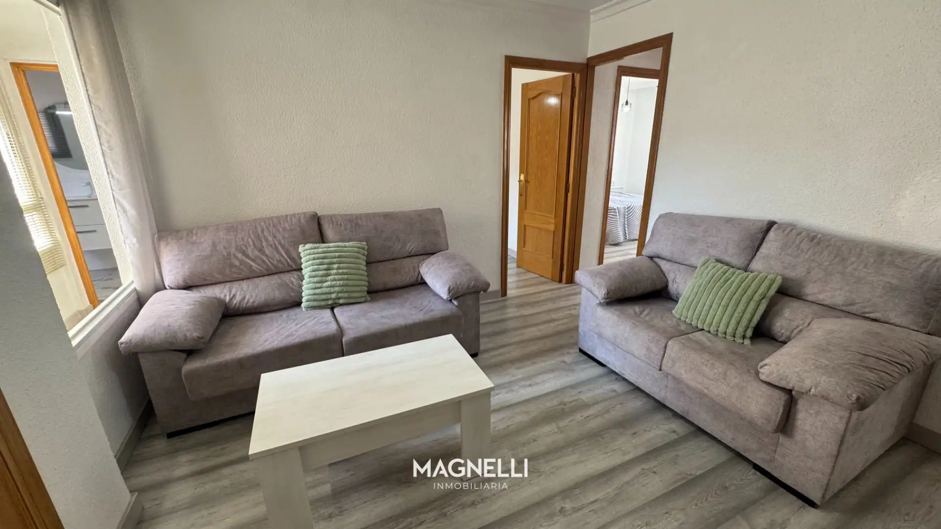 Sala de estar de Piso en venta en Elda con Aire acondicionado y Amueblado