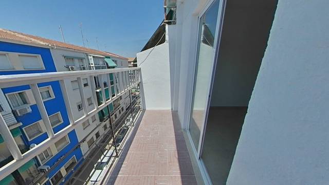 Piso en Venta en C/ Profesores Hermanos Muñoz en San Fernando - Princesa Mercedes