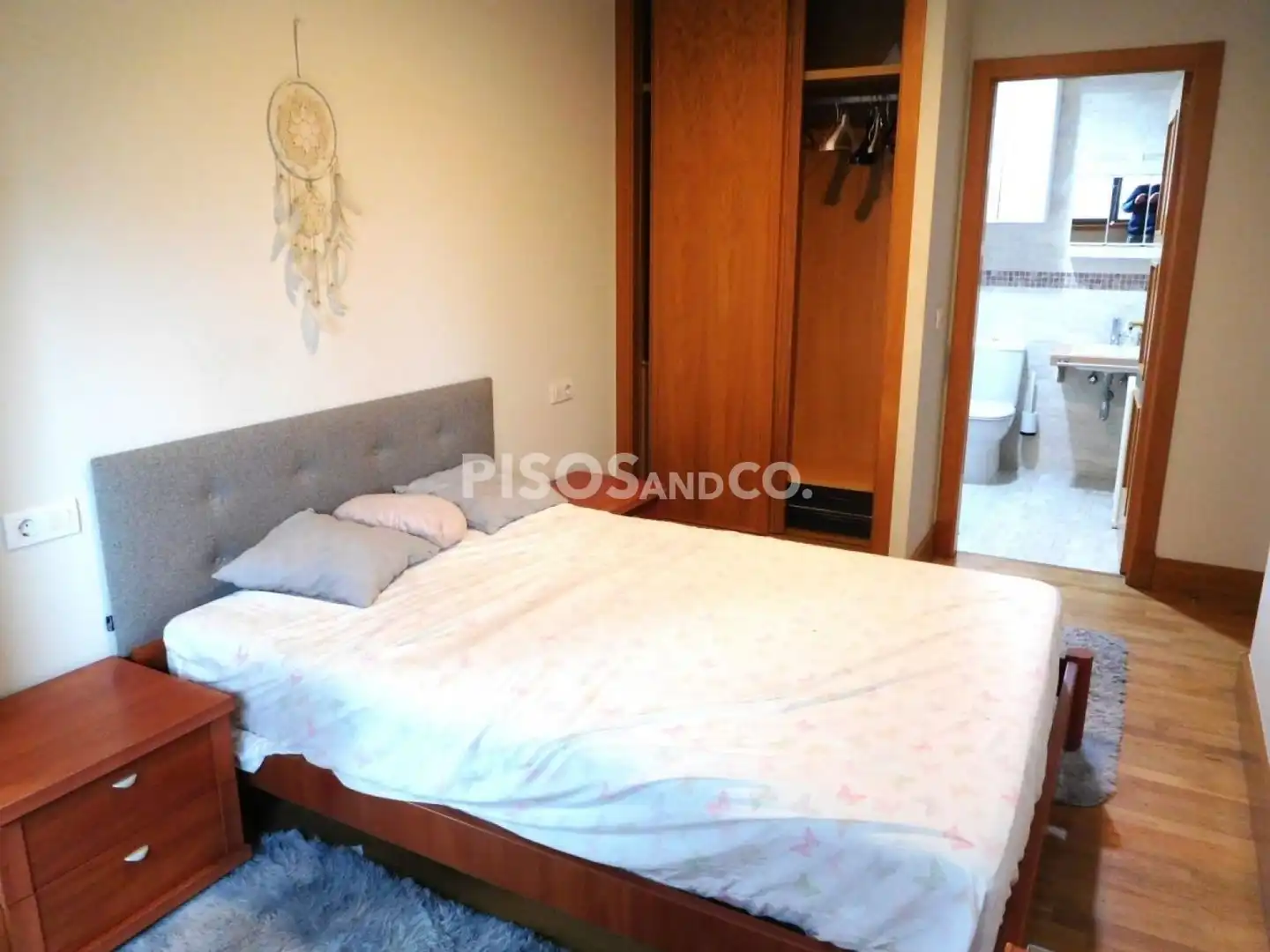 Habitación de Piso en venta en A Coruña Capital  con Calefacción, Trastero y Amueblado