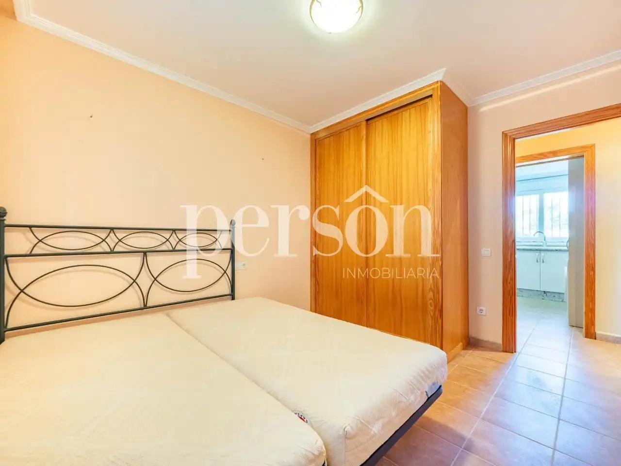 Habitación de Casa o chalet en venta en Chiva con Jardín privado, Terraza y Piscina