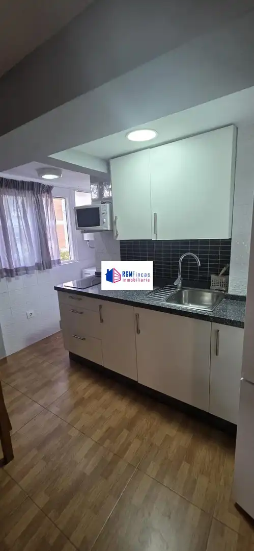 Cocina de Piso de alquiler en Sevilla con Aire acondicionado y Amueblado