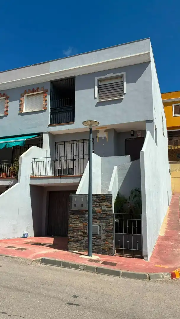 Adossat en venda a Taraguilla- Estación