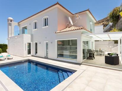 Vista exterior de Casa o xalet en venda en La Orotava amb Aire condicionat, Terrassa i Piscina