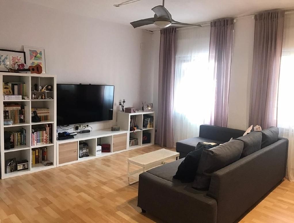 Flat to rent in Calle ALFONSO X EL SABIO, Reyes