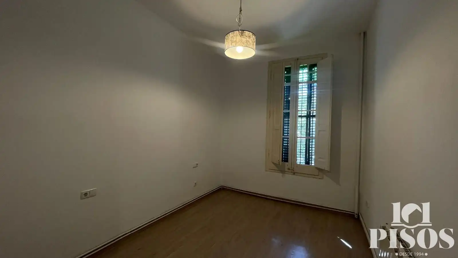 Detached homes for rent in Villa, Centre - Estació