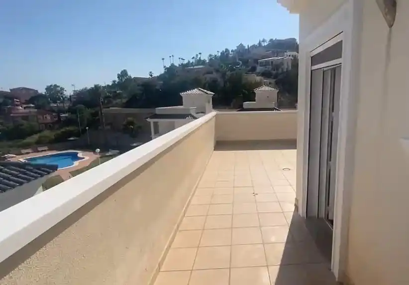 Xalet amb terrassa de lloguer a Pueblo Español - Coveta Fumá, imagen 7